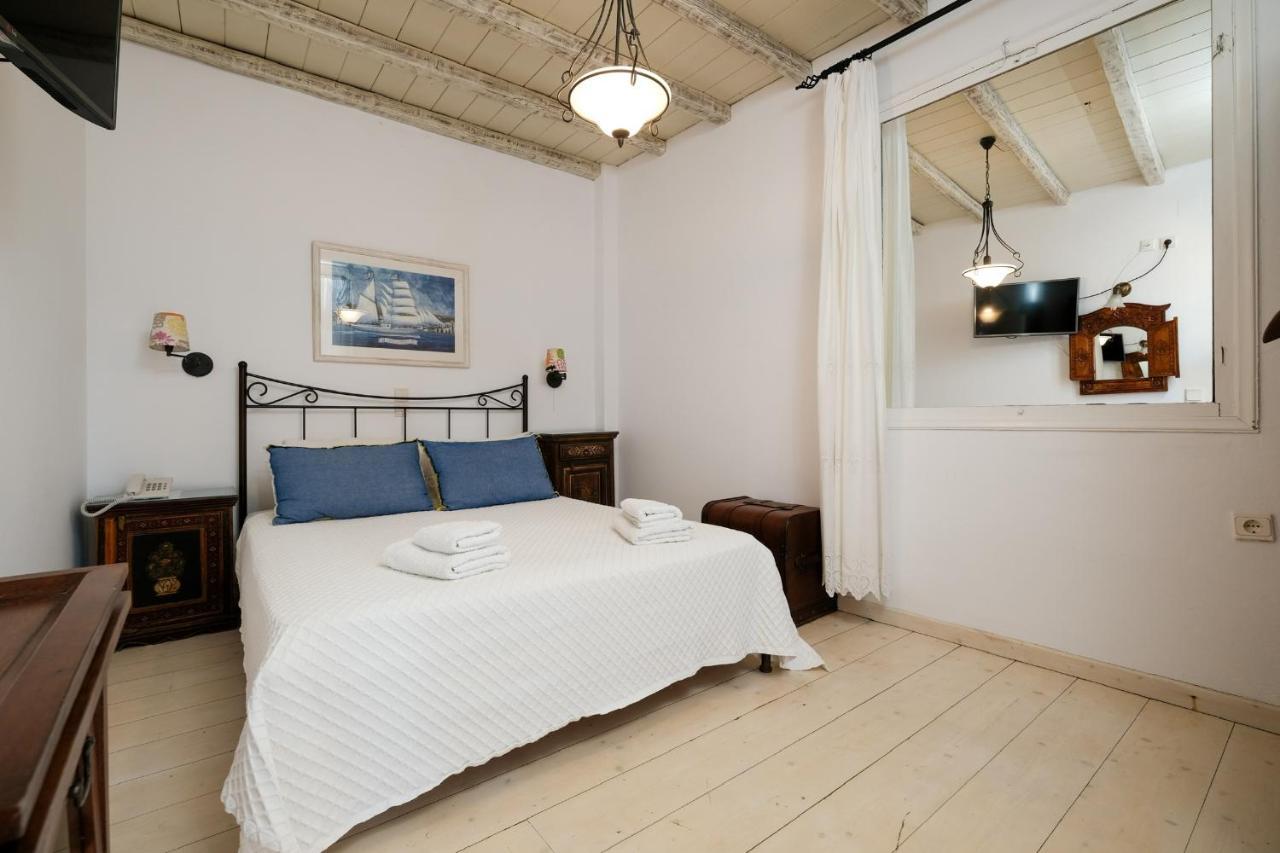 Golden Beach Studios & Suites Tínos Exteriér fotografie